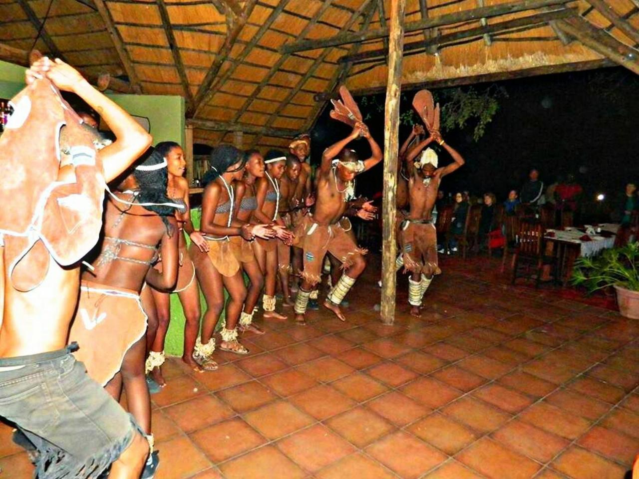 Kwalape Safari Lodge Касане Экстерьер фото