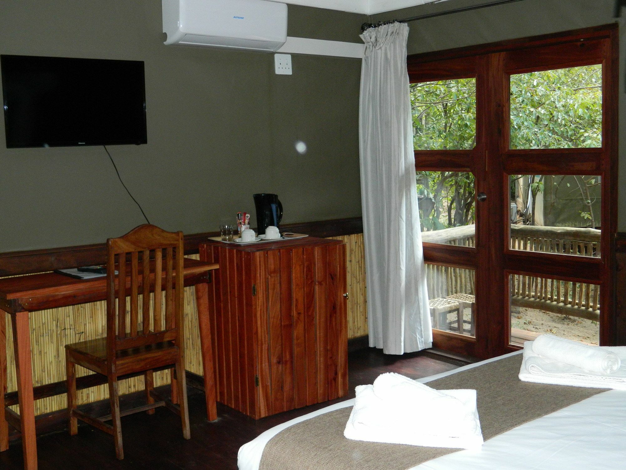 Kwalape Safari Lodge Касане Экстерьер фото